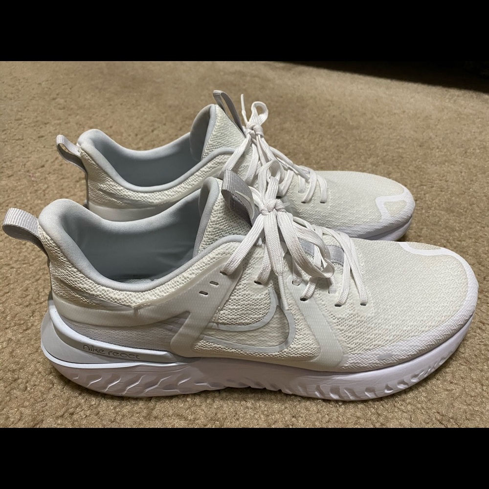 Nike react